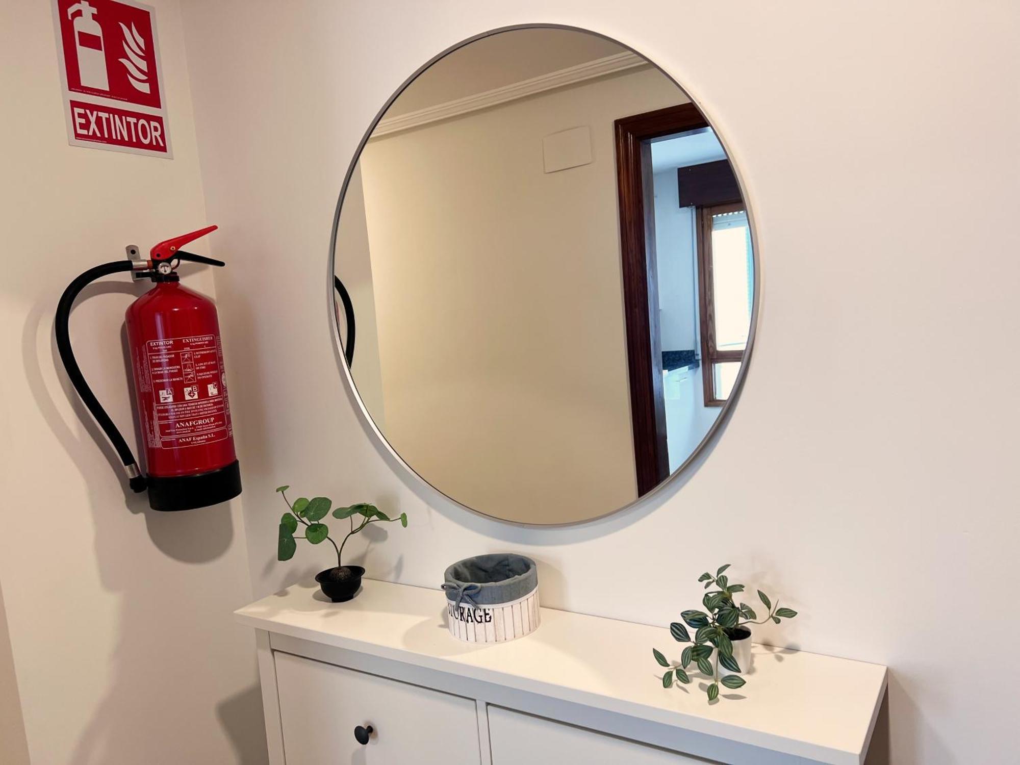 Apartamento Europa Centric Parking Gratis Oviedo Exterior photo