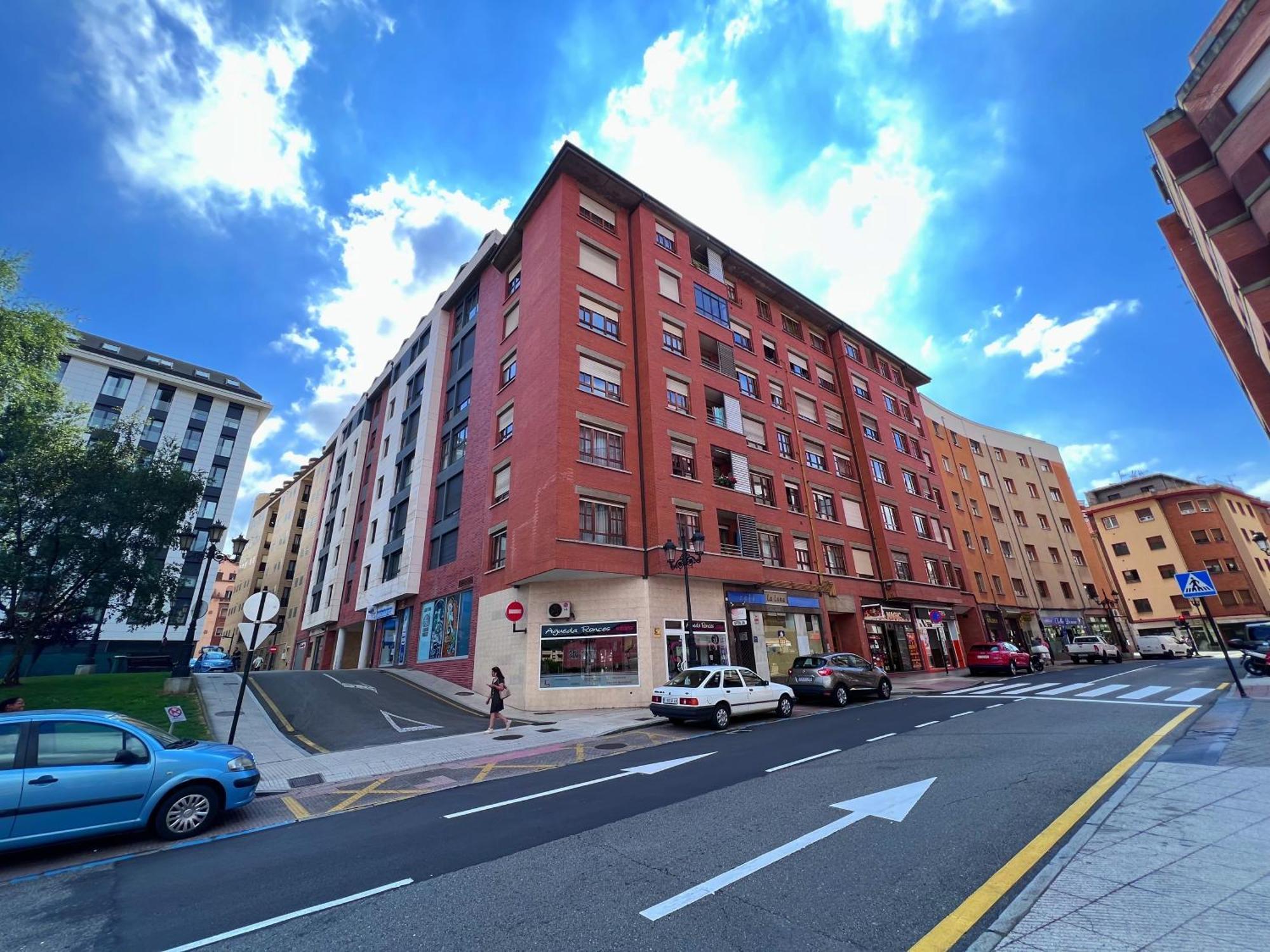 Apartamento Europa Centric Parking Gratis Oviedo Exterior photo