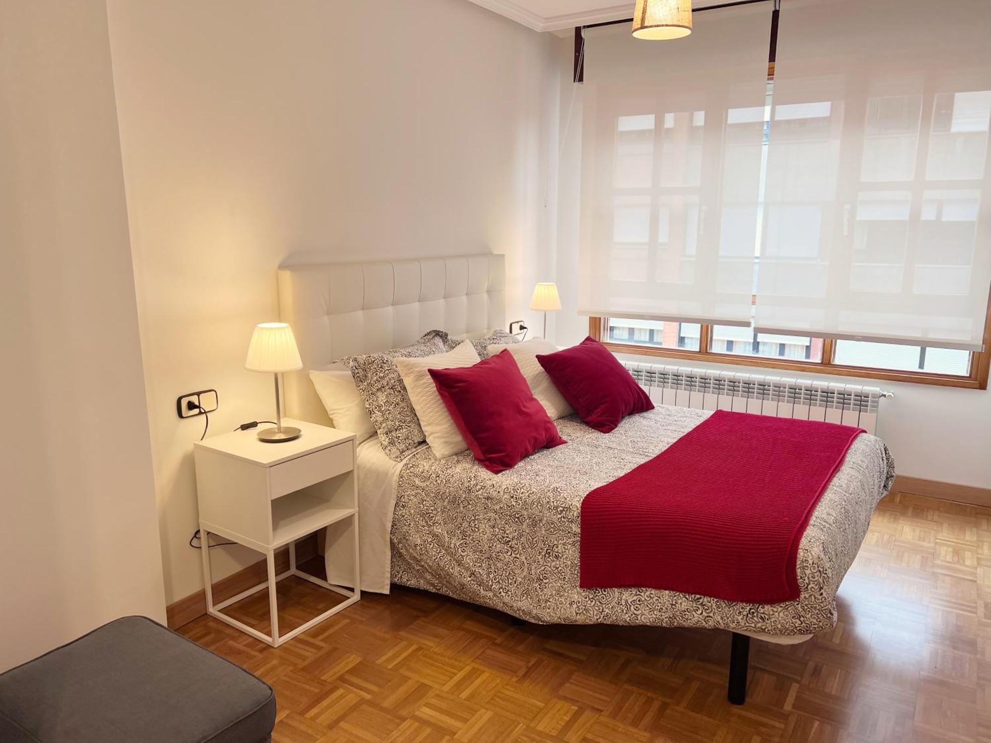 Apartamento Europa Centric Parking Gratis Oviedo Exterior photo